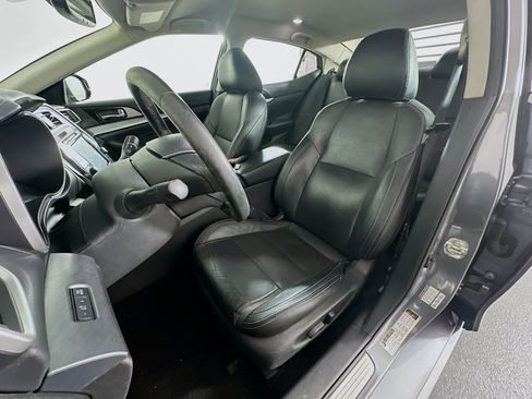Used 2016 Nissan Maxima 3.5 S image 13