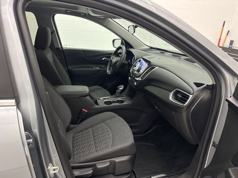 Used 2023 Chevrolet Equinox LT image 52