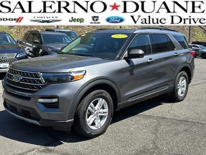 Certified 2022 Ford Explorer XLT w/ Equipment Group 202A
