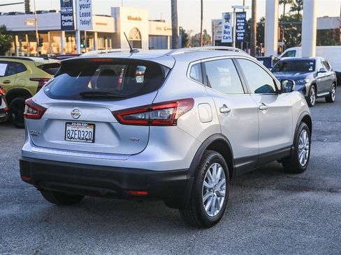 Used 2021 Nissan Rogue Sport SV image 8