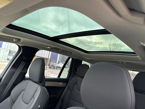 Used 2026 Volvo XC90 B6 Plus w/ Protection Package Premier image 7