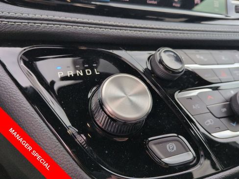 New 2026 Chrysler Pacifica Select FWD image 29