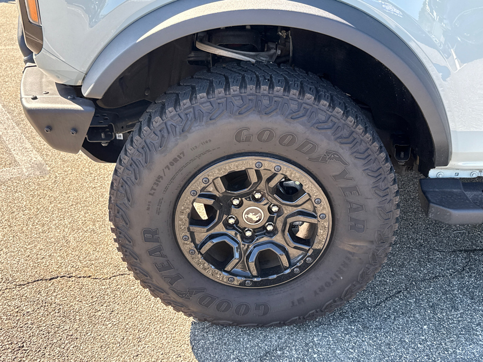 Used 2021 Ford Bronco First Edition AWD/4WD image 8