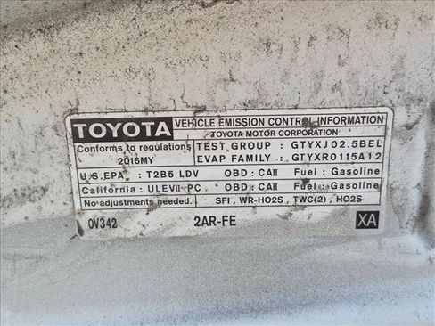 Used 2016 Toyota Camry SE w/ Moonroof Package FWD image 23