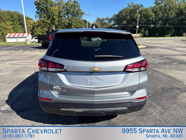Used 2024 Chevrolet Equinox LT w/ Driver Convenience Package AWD/4WD image 4