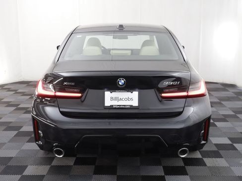 Used 2026 BMW 330i xDrive Sedan AWD/4WD image 16