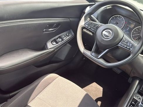 Used 2024 Nissan Sentra S image 26