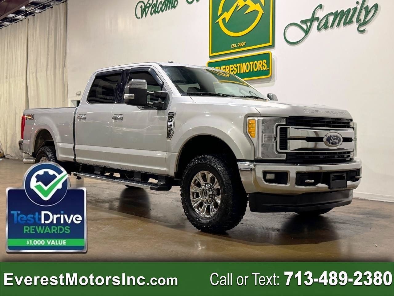 Used 2017 Ford F250 XLT w/ XLT Premium Package AWD/4WD image 1