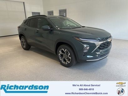 Used 2025 Chevrolet Trax LT w/ Driver Confidence Package