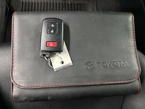 Used 2020 Toyota 4Runner TRD Pro AWD/4WD image 39