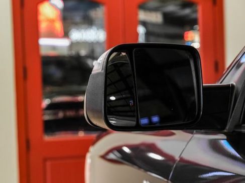 Used 2019 RAM 2500 Tradesman w/ Chrome Appearance Group image 37