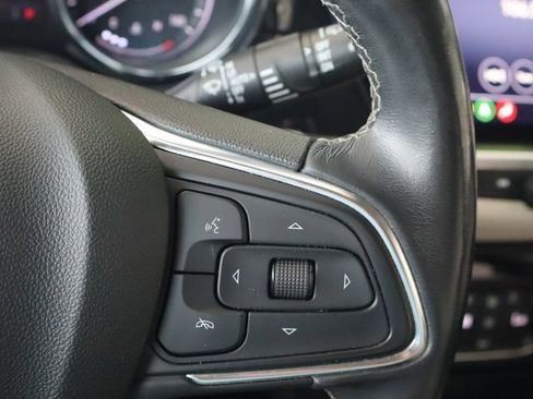 Used 2022 Buick Encore GX Essence w/ Advanced Technology Package FWD image 24