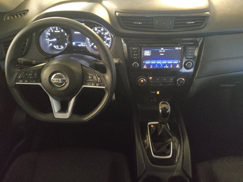 Used 2019 Nissan Rogue S AWD/4WD image 22