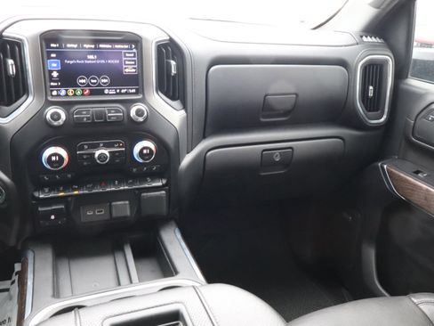 Used 2021 GMC Sierra 2500 Denali w/ Denali Ultimate Package image 19