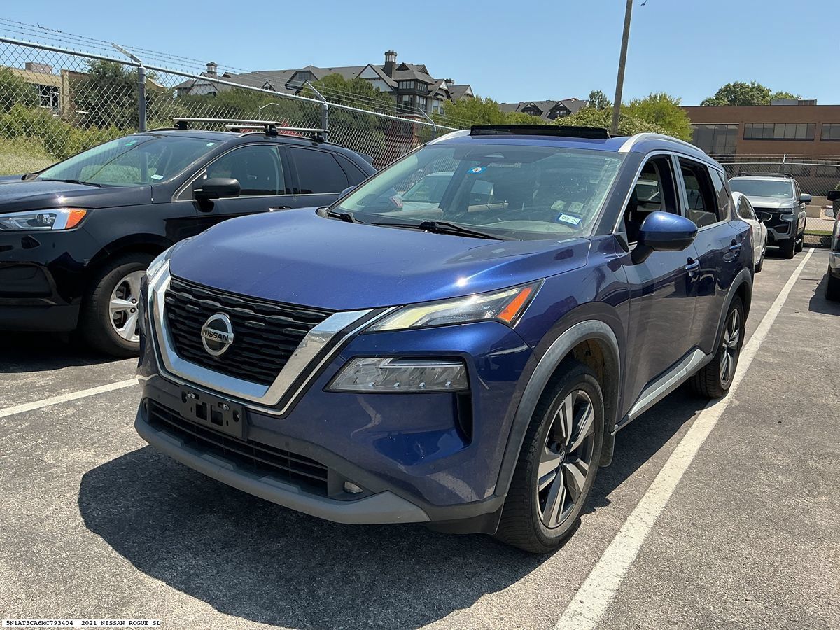 Used 2021 Nissan Rogue SL w/ Premium Package FWD image 4