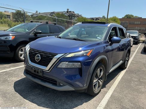 Used 2021 Nissan Rogue SL w/ Premium Package FWD image 4