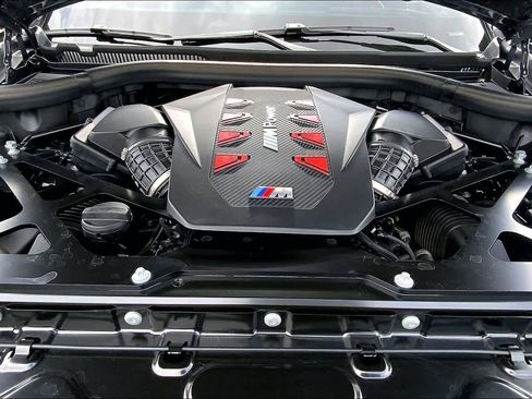 Used 2025 BMW X5 M Competition w/ Executive Package AWD/4WD image 31