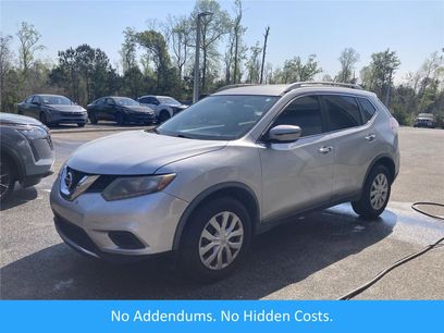 Used 2016 Nissan Rogue S w/ Appearance Package
