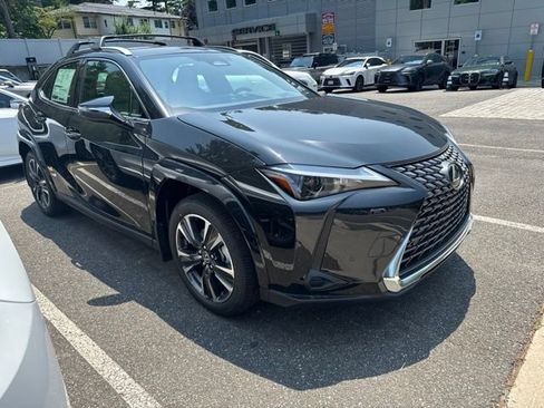 New 2026 Lexus UX 300h AWD image 3