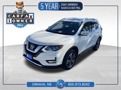 Used 2017 Nissan Rogue SL w/ SL Premium Package