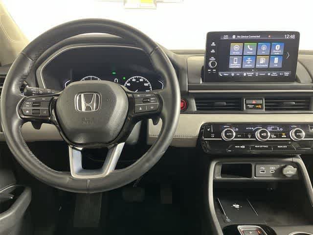 Used 2025 Honda Pilot EX-L image 23
