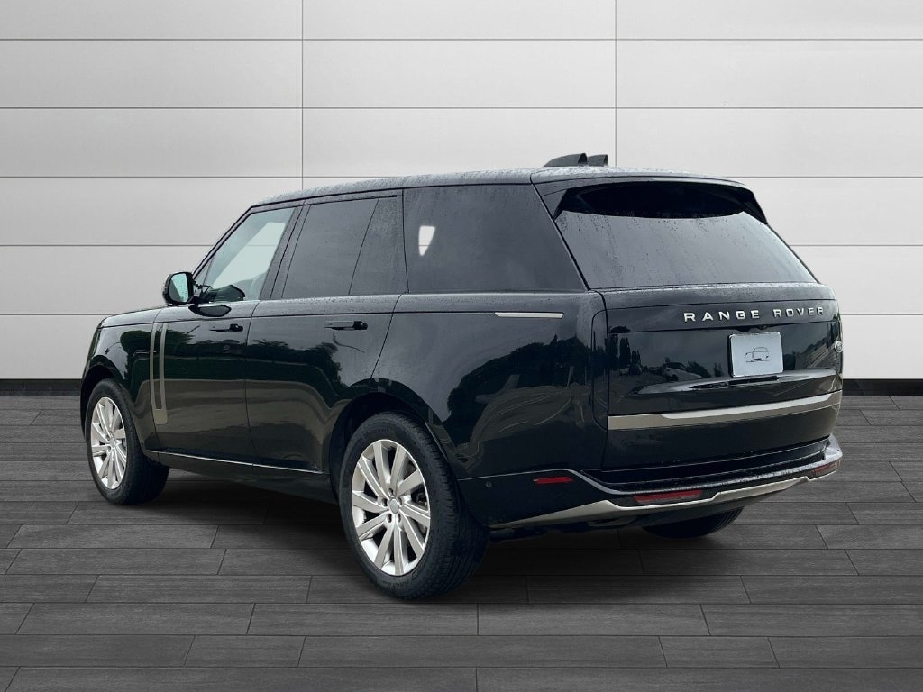 Certified 2023 Land Rover Range Rover SE AWD/4WD image 3