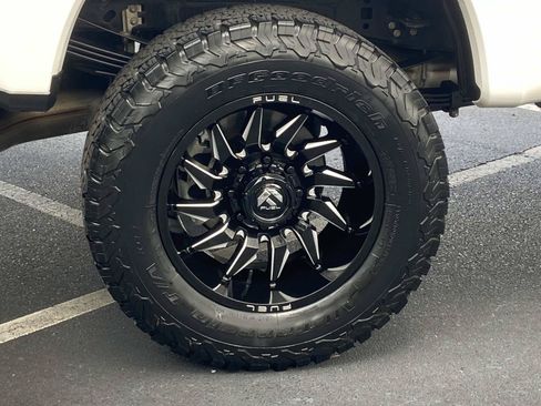 Used 2017 Ford F350 Platinum w/ Platinum Ultimate Package AWD/4WD image 7
