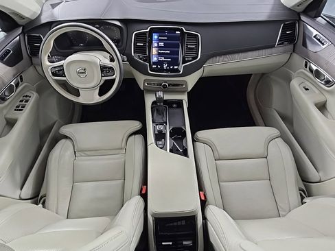 Used 2022 Volvo XC90 T6 Inscription w/ Advanced Package image 19