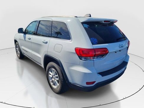 Used 2018 Jeep Grand Cherokee Laredo RWD image 5