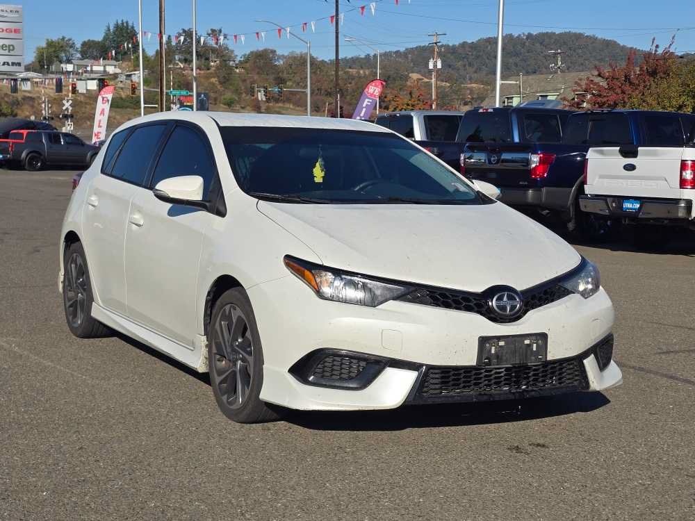 Used 2016 Scion iM FWD image 4