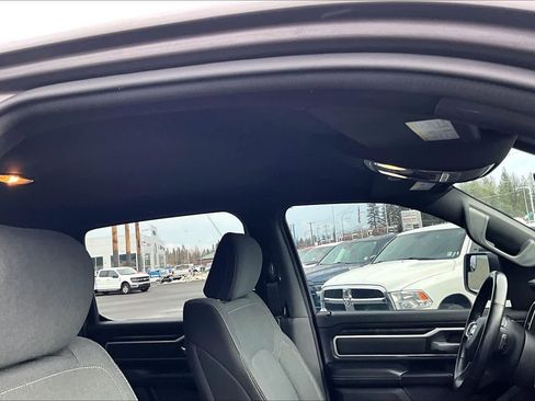 Used 2023 RAM 1500 Big Horn image 30