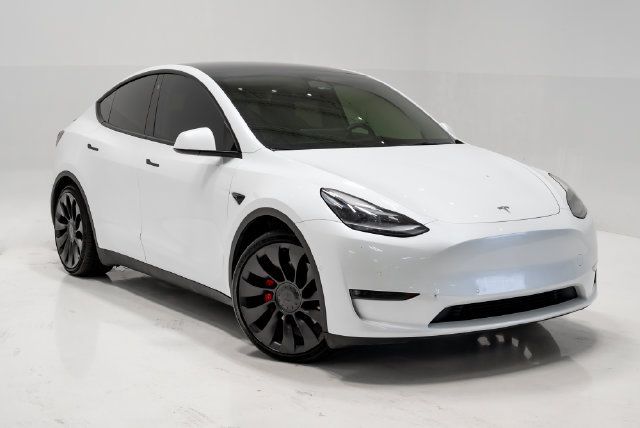 Used 2022 Tesla Model Y Performance AWD/4WD image 5