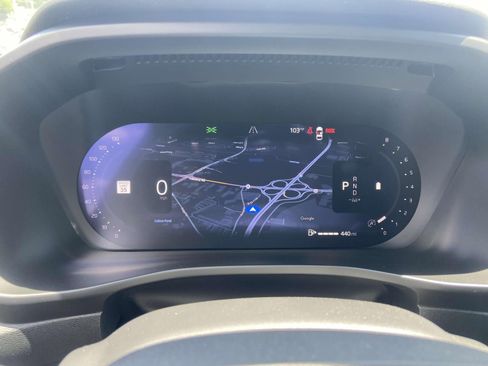 New 2026 Volvo XC40 B5 Ultra w/ Protection Package Premier image 24