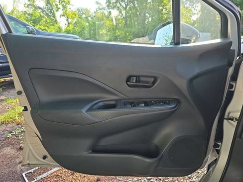 Used 2023 Nissan Versa S w/ S Plus Package FWD image 22