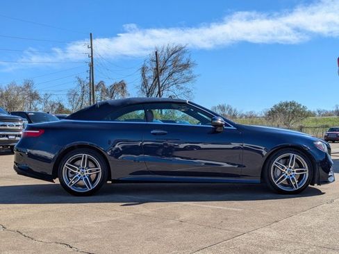 Used 2018 Mercedes-Benz E 400 4MATIC Cabriolet image 4