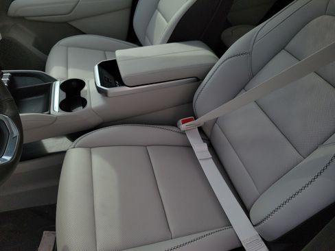 New 2026 GMC Terrain Denali AWD/4WD image 23