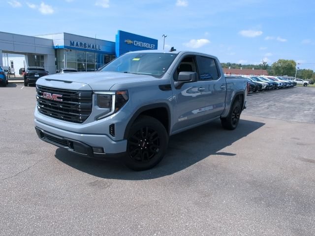Used 2024 GMC Sierra 1500 Elevation AWD/4WD image 3