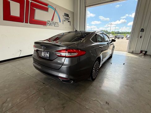 Used 2018 Ford Fusion Titanium AWD/4WD image 3