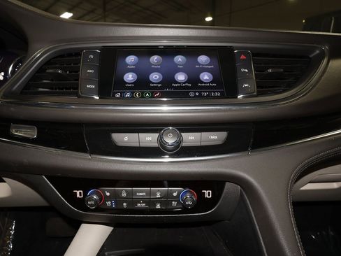 Certified 2024 Buick Enclave Avenir w/ Avenir Technology Package image 17