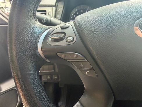 Used 2012 INFINITI M35 w/ Premium Pkg RWD image 20
