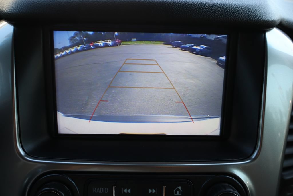 Used 2020 Chevrolet Suburban Premier w/ Premier Plus Edition AWD/4WD image 12