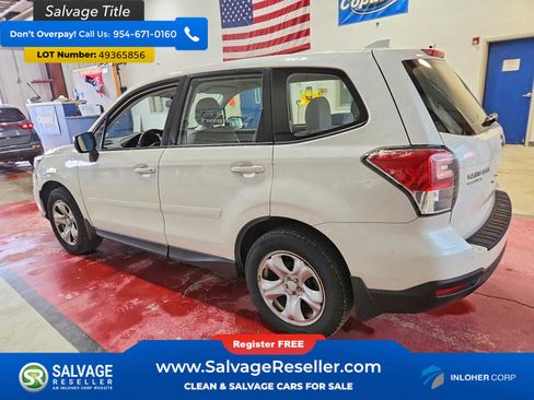 Used 2018 Subaru Forester 2.5i image 3