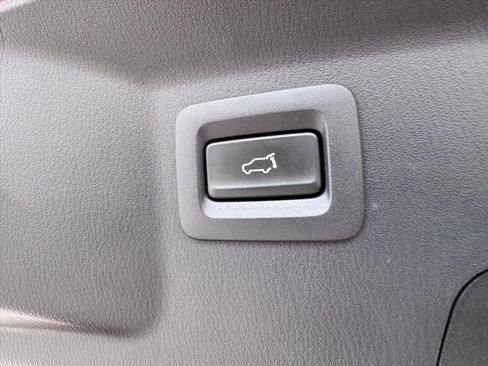 Used 2023 MAZDA CX-9 Touring AWD/4WD image 10