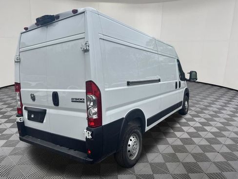 Used 2023 RAM ProMaster 2500 FWD image 6