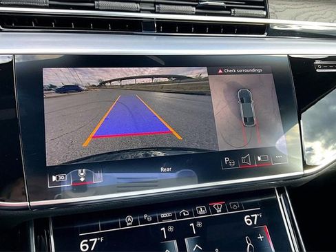 Used 2024 Audi A8 L 3.0T w/ Comfort Plus Package image 23