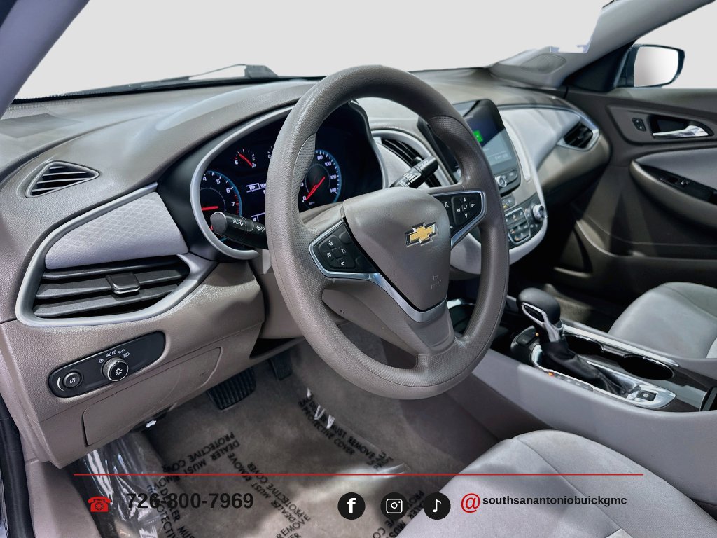 Certified 2022 Chevrolet Malibu LT FWD image 10