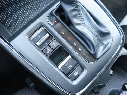 Used 2023 Honda CR-V EX image 18