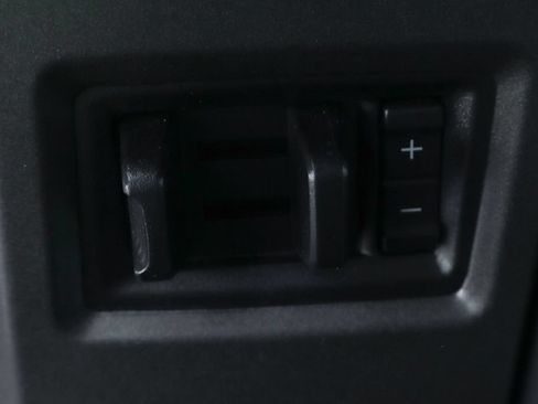 Used 2022 Ford F250 XL w/ Power Equipment Group AWD/4WD image 38
