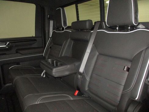 New 2026 GMC Sierra 2500 AT4X AWD/4WD image 30