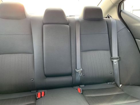 Used 2025 Nissan Altima 2.5 SV image 36